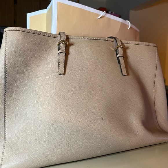 Michael Kors tan leather tote bag - Picture 5 of 5